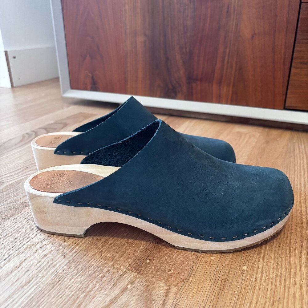 Bryr Worker Clog in SPRUCE-runs small!